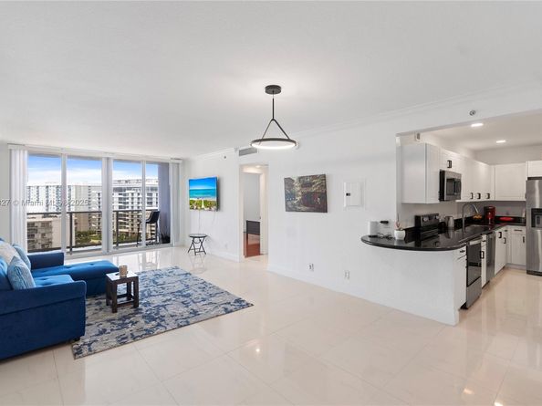 401 69th St 1204, Miami Beach FL 33141