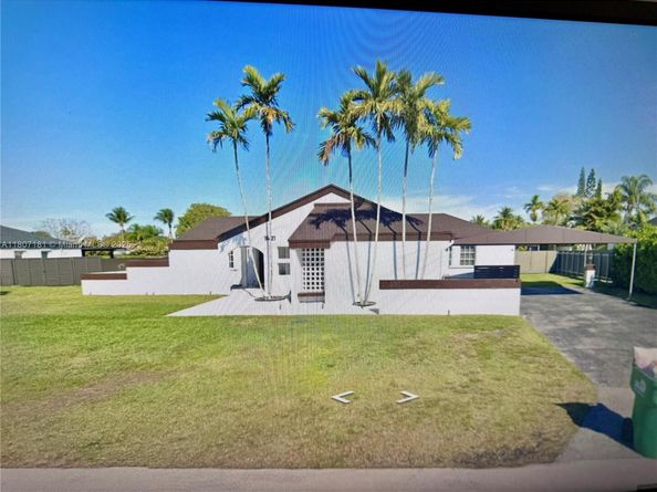 15421 SW 158th St, Miami FL 33187