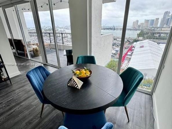 555 NE 15th St 17K, Miami FL 33132