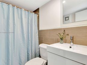 7135 Collins Ave 1614, Miami Beach FL 33141