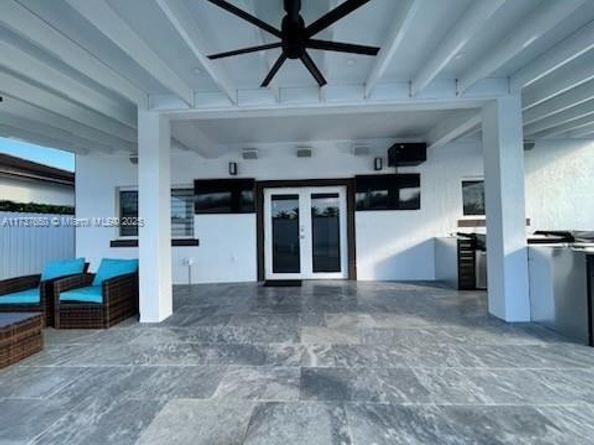 10290 SW 7th Ter, Sweetwater FL 33174