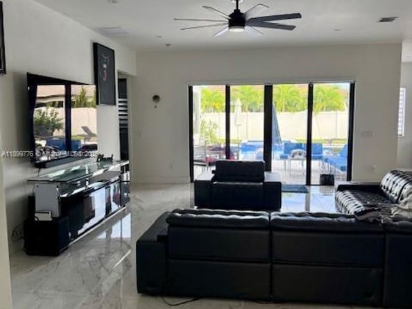 17755 SW 46th St, Miramar FL 33029