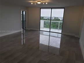 13499 Biscayne Blvd 1105, North Miami FL 33181