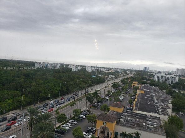 13499 Biscayne Blvd 1105, North Miami FL 33181