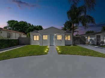 889 NW 102nd St