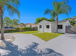 889 NW 102nd St, Miami FL 33150