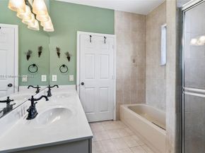 2617 NE 41st Cir, Homestead FL 33033