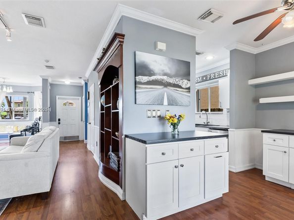 2617 NE 41st Cir, Homestead FL 33033