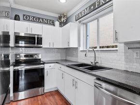 2617 NE 41st Cir, Homestead FL 33033