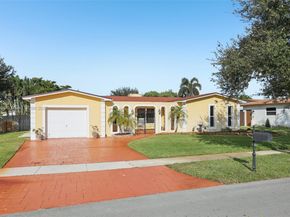 10941 NW 18th St, Pembroke Pines FL 33026