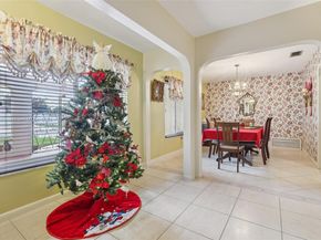 10941 NW 18th St, Pembroke Pines FL 33026