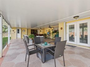 10941 NW 18th St, Pembroke Pines FL 33026