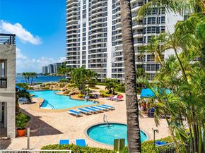 19195 NE 36th Ct 201, Aventura FL 33180