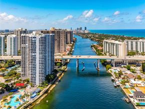 19195 NE 36th Ct 201, Aventura FL 33180