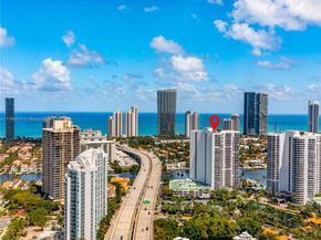 19195 NE 36th Ct 201, Aventura FL 33180