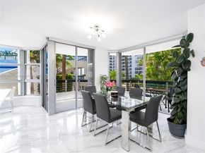 19195 NE 36th Ct 201, Aventura FL 33180