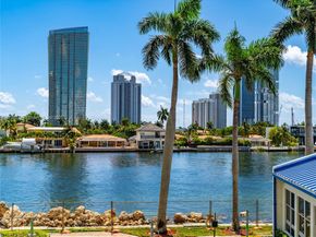 19195 NE 36th Ct 201, Aventura FL 33180