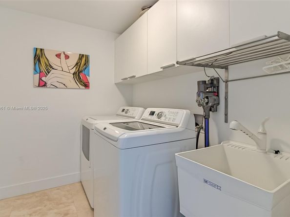 3535 S Ocean Dr 2002, Hollywood FL 33019