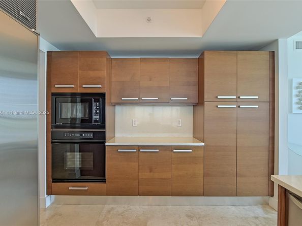 3535 S Ocean Dr 2002, Hollywood FL 33019