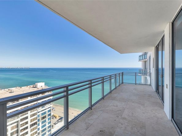 3535 S Ocean Dr 2002, Hollywood FL 33019