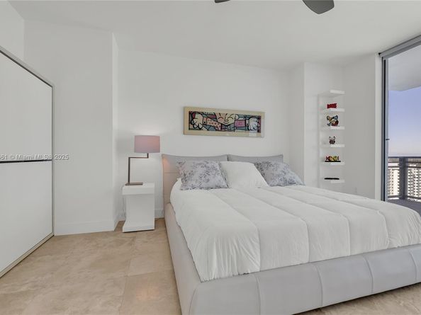 3535 S Ocean Dr 2002, Hollywood FL 33019