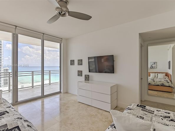 3535 S Ocean Dr 2002, Hollywood FL 33019