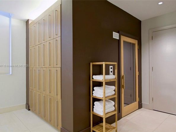 3535 S Ocean Dr 2002, Hollywood FL 33019
