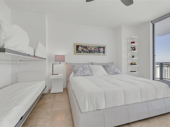 3535 S Ocean Dr 2002, Hollywood FL 33019