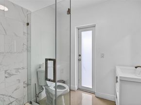 1680 NW 22nd Ct, Miami FL 33125