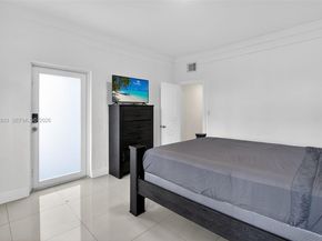 1680 NW 22nd Ct, Miami FL 33125