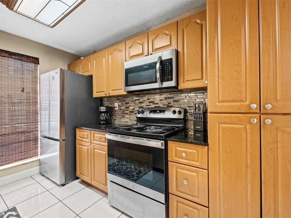 4242 NW 114th Ter 42, Coral Springs FL 33065
