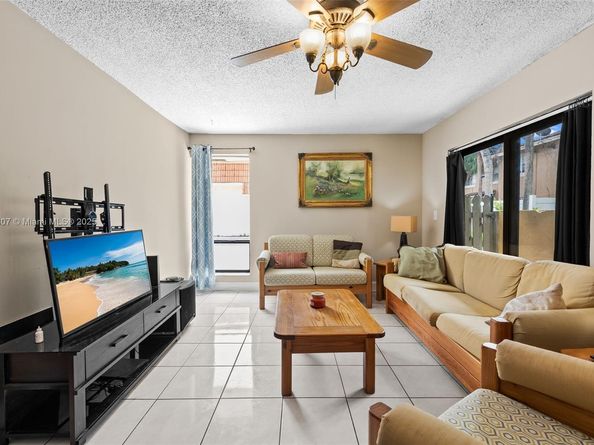 4242 NW 114th Ter 42, Coral Springs FL 33065