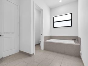 4538 SW 173rd Ave, Miramar FL 33029