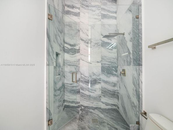 2610 SW 130th Ave, Miami FL 33175