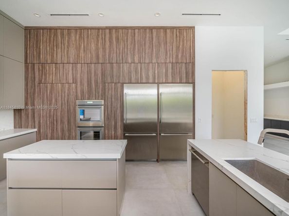 2610 SW 130th Ave, Miami FL 33175