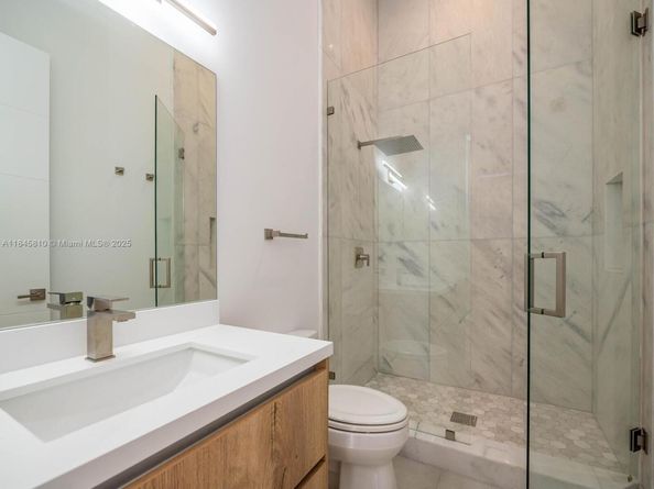 2610 SW 130th Ave, Miami FL 33175