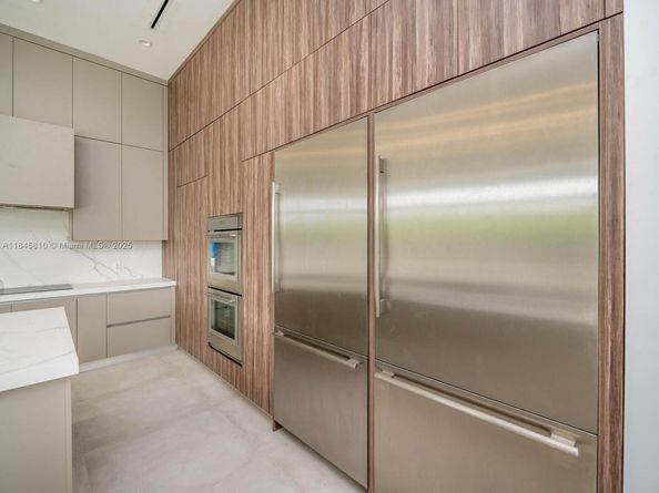 2610 SW 130th Ave, Miami FL 33175