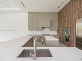 2610 SW 130th Ave, Miami FL 33175