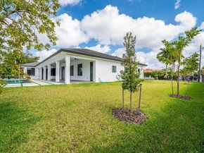 2610 SW 130th Ave, Miami FL 33175