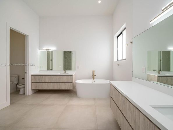 2610 SW 130th Ave, Miami FL 33175