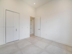 2610 SW 130th Ave, Miami FL 33175