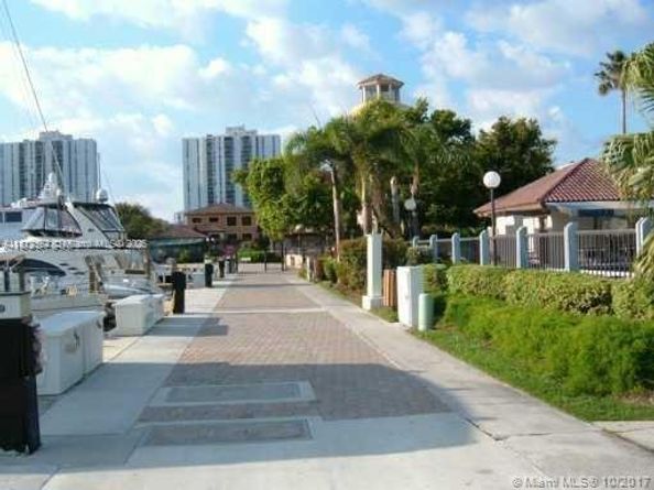 3564 Magellan Cir 2131, Aventura FL 33180
