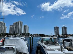 3564 Magellan Cir 2131, Aventura FL 33180