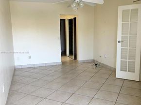 3564 Magellan Cir 2131, Aventura FL 33180