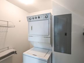 6000 Collins Ave 111, Miami Beach FL 33140