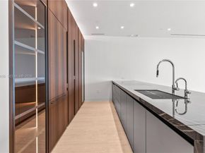 5 Grove Isle L405, Miami FL 33133