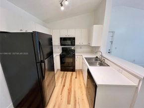5570 NW 61st St 930, Coconut Creek FL 33073