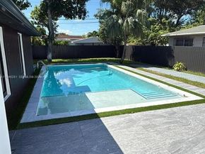 10460 SW 26th Ter, Miami FL 33165