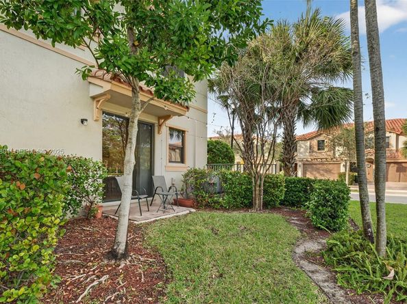 6978 Broadland Way, Coconut Creek FL 33073