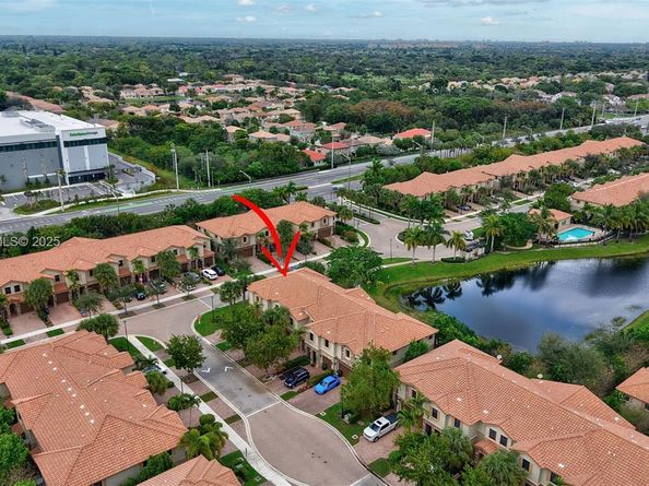 6978 Broadland Way, Coconut Creek FL 33073